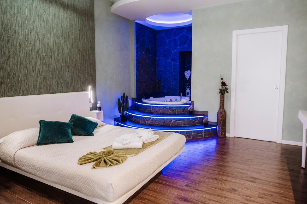 Th Luxury Suite Giardini-Naxos Zewnętrze zdjęcie